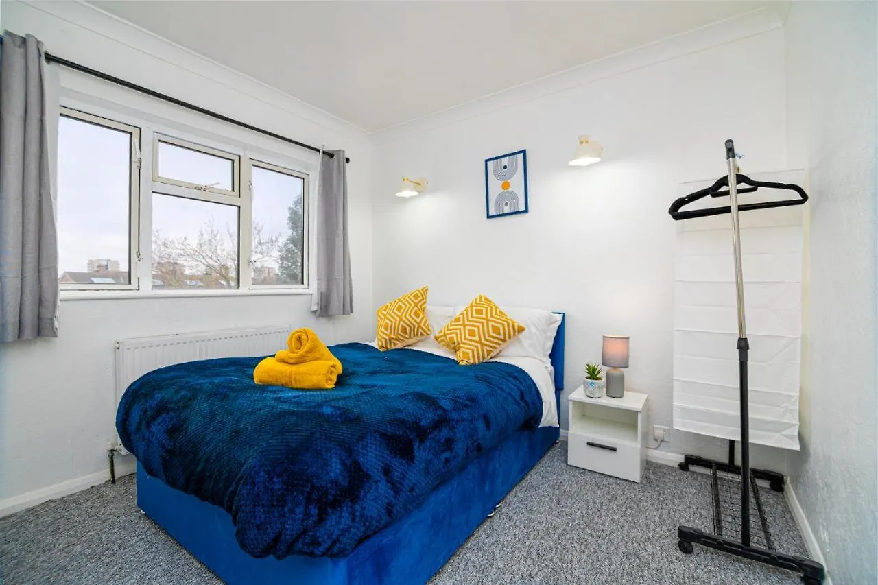 Vila 3 Bed Gorgeous House Abbeywood Abbey Wood